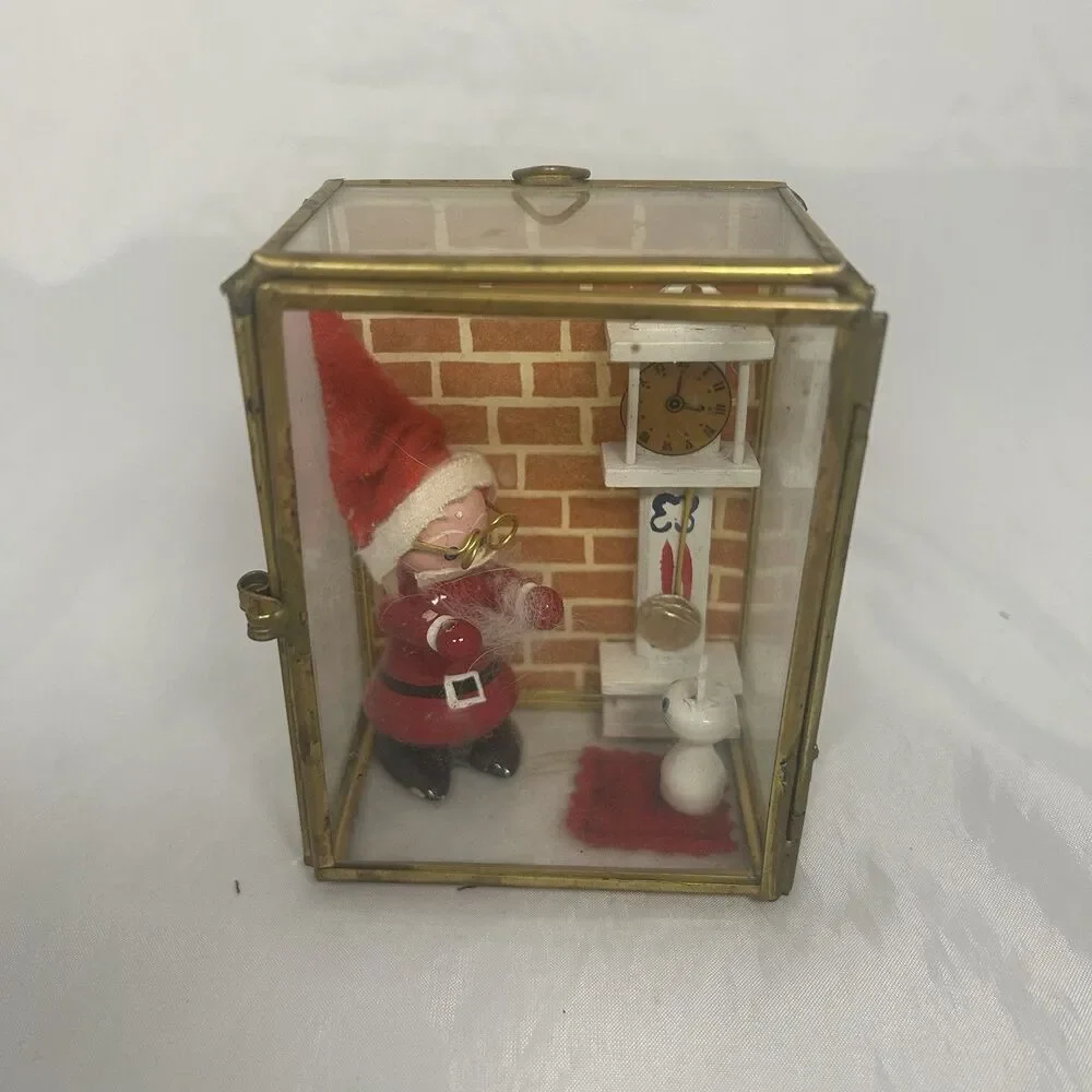 Vintage Christmas shadow box Santa Claus Grandfather Clock Bricks Distressed